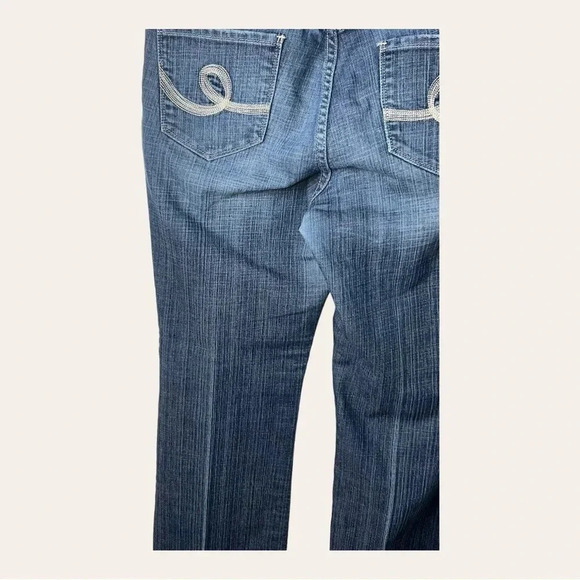 0731. SEVEN 7 DENIM JEANS SIZE 10 MEDIUM WASH IN COLOR - Picture 14 of 15